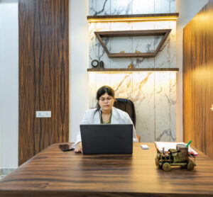 Best Fetal Medicine Doctor | Dr Aditi Dubey